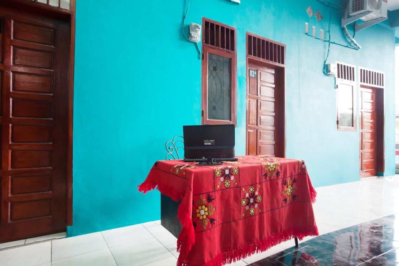 Oyo 1978 Pondok Indah Residence Medan Eksteriør billede